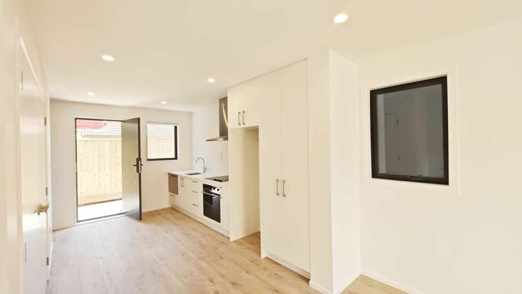 6/42 Millen Avenue Pakuranga_1