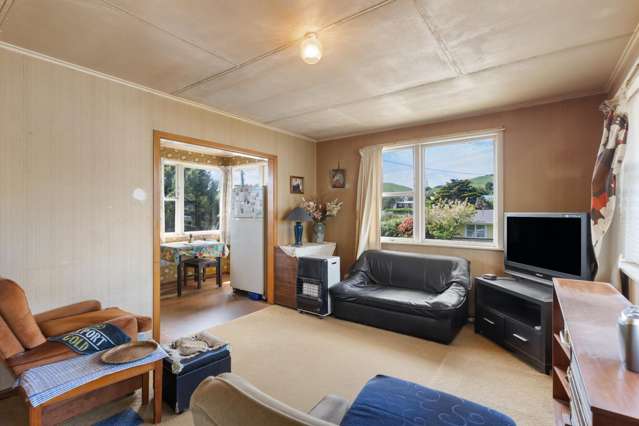 133 Driver Crescent Cannons Creek_4