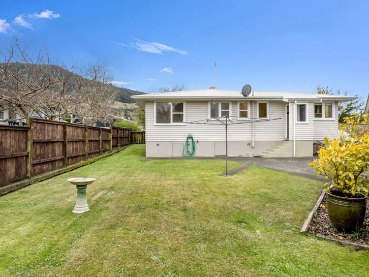 40 Roger Street Pukehangi_13