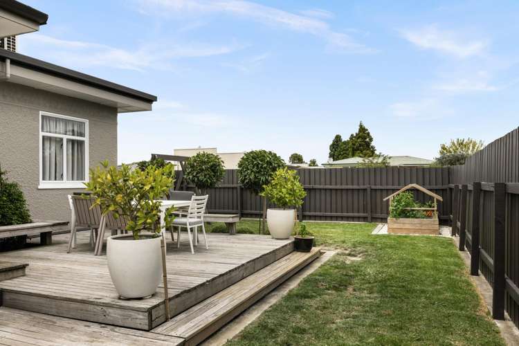 915 Lawrence Street Akina_19