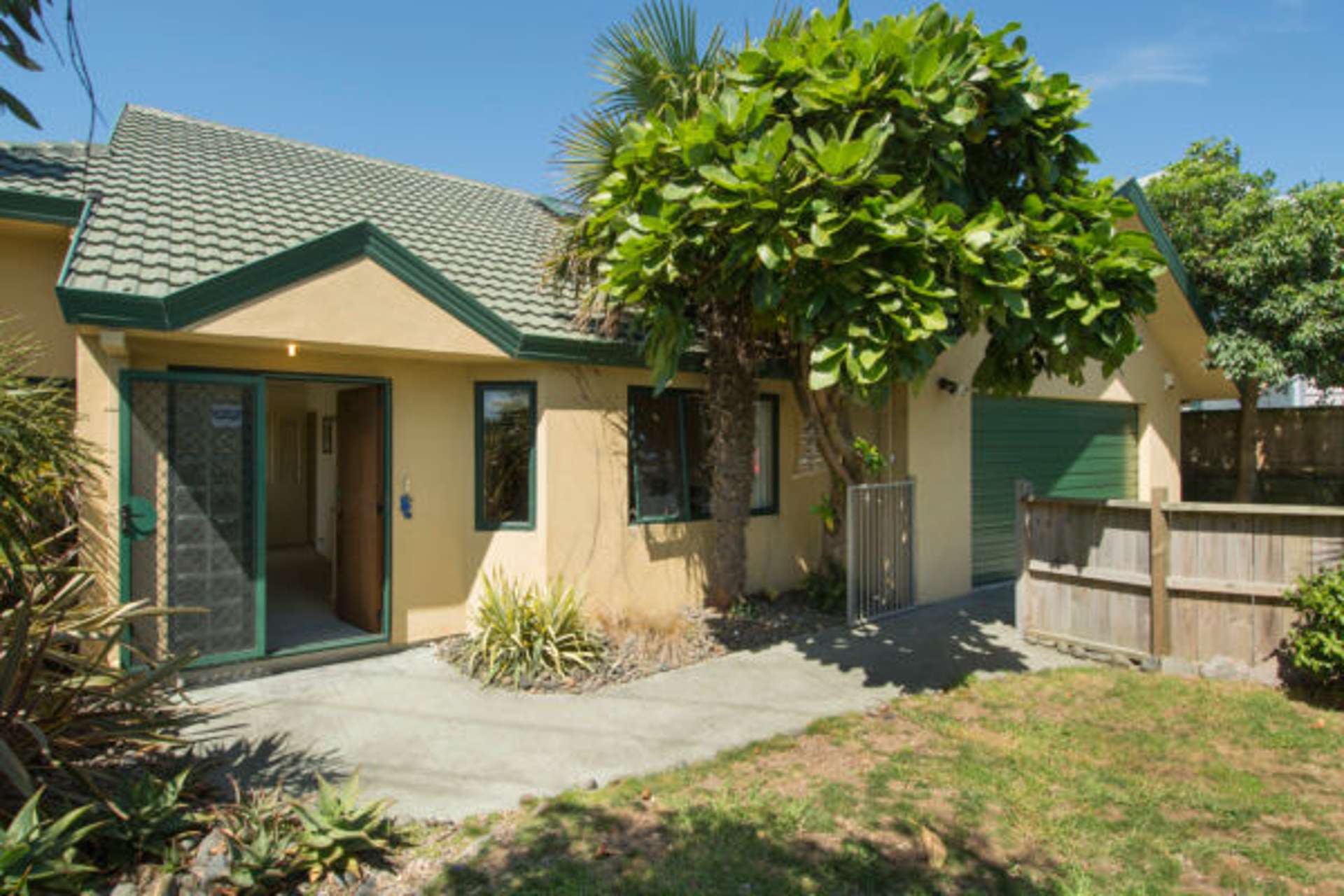 308 Papamoa Beach Road Papamoa_0