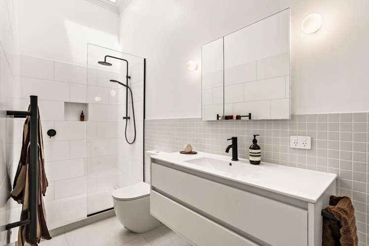 25 Volcanic Street Mount Eden_8