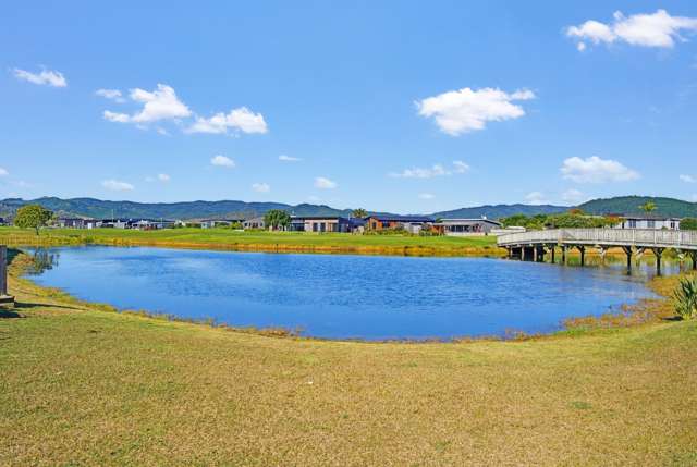 102 The Fairway Matarangi_3