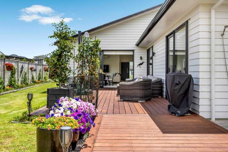 173 Ninth View Avenue Beachlands_11