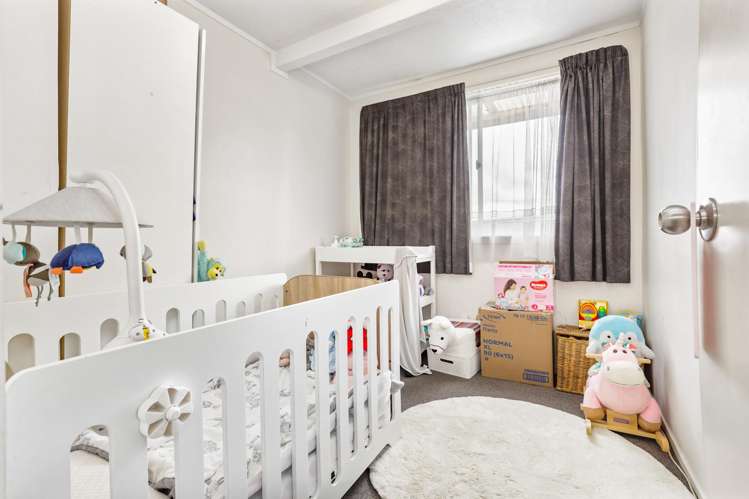 8/3 Tralee Place Hillcrest_10