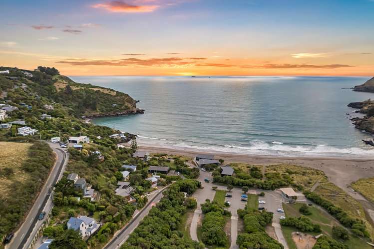 217 Taylors Mistake Road Te Onepoto / Taylors Mistake_25