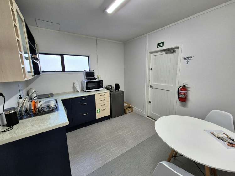 5/287-295 Lincoln Road Henderson_6