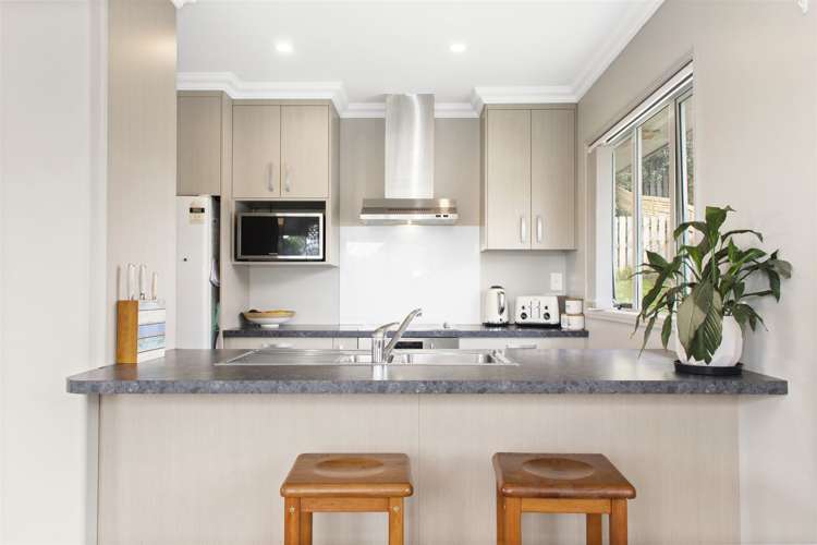 15 Waikite Way Welcome Bay_4