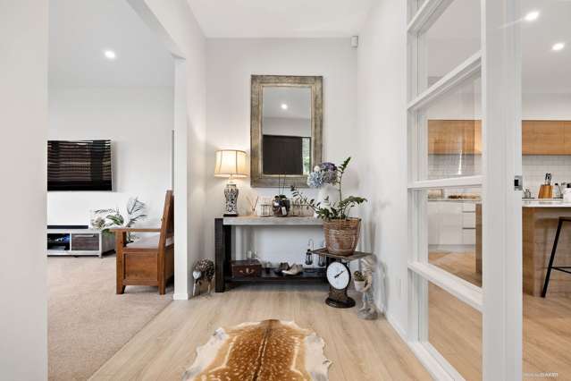 63 Angiangi Crescent Beachlands_3
