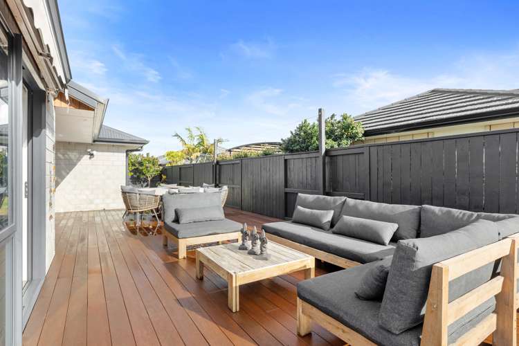 21 Livingstone Drive Papamoa_29