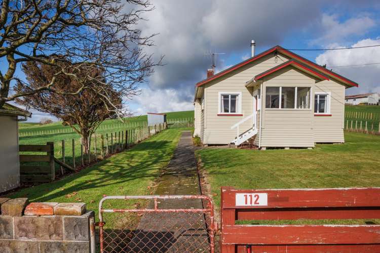 112 James Road Halcombe_23