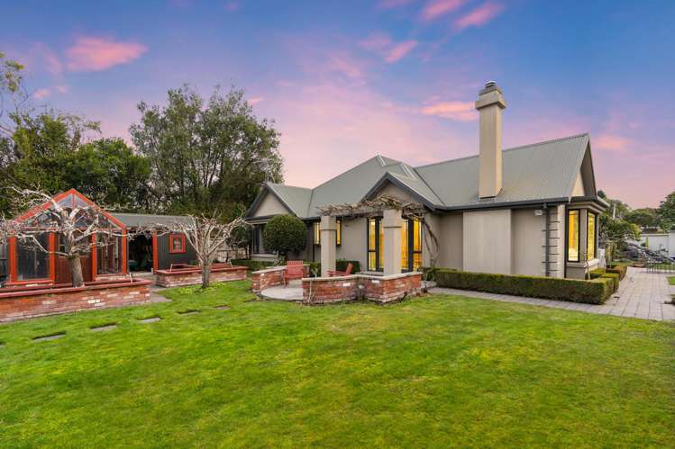 318 Gardiners Road Harewood_22
