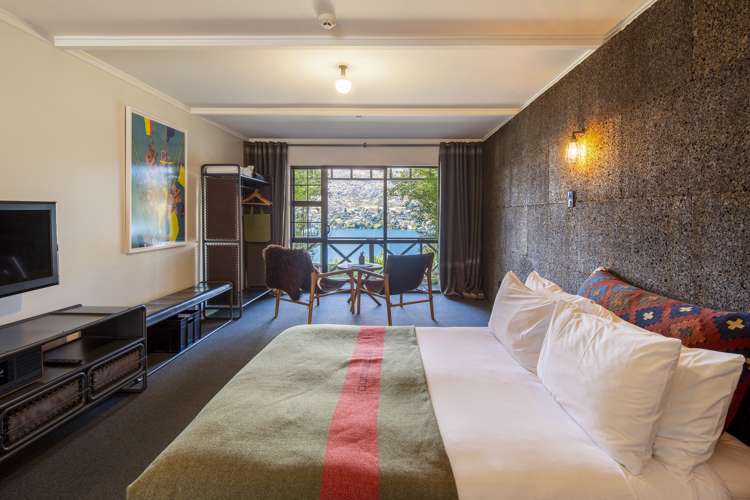 9/554 Frankton Road Queenstown_4