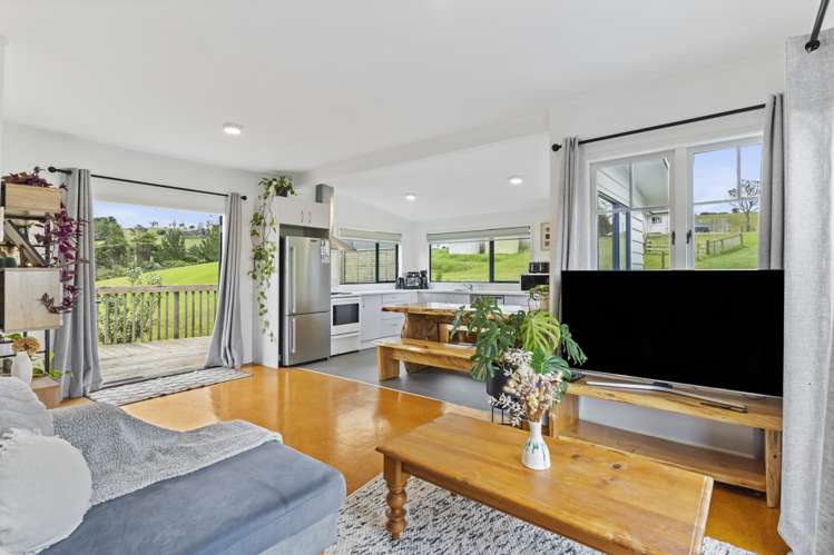 105 Annandale Road Kumeu_10