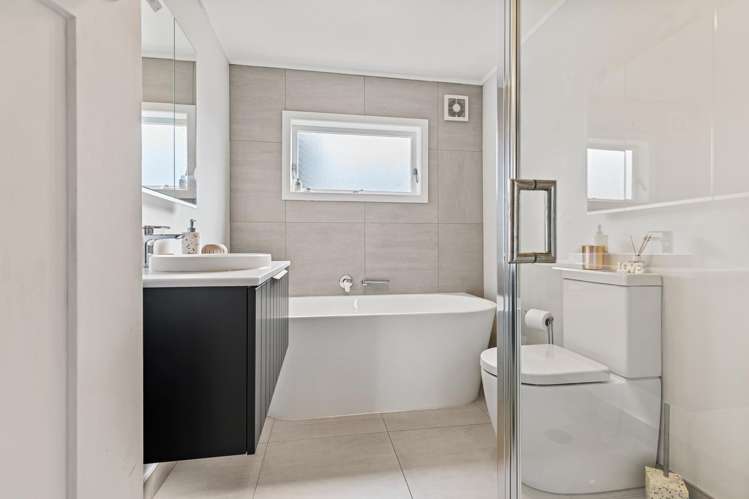 245 Metcalfe Road Ranui_10