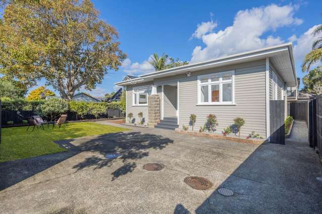 22 Invermay Avenue Mount Roskill_2