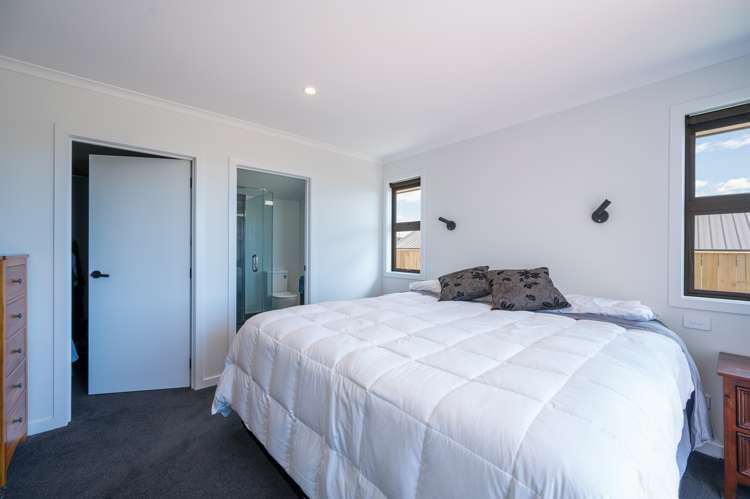 36 Katania Heights Brightwater_16