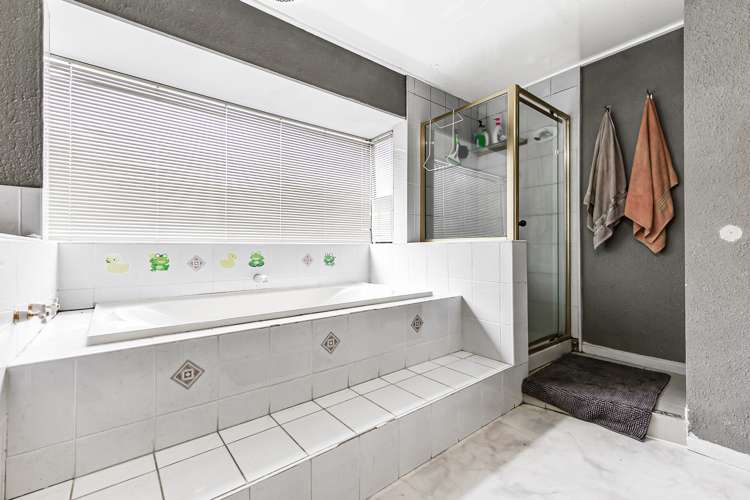 60 Bremworth Avenue Dinsdale_11