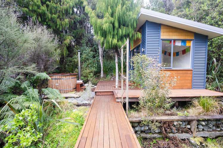 2 Sanctuary Place Kumara Junction_1