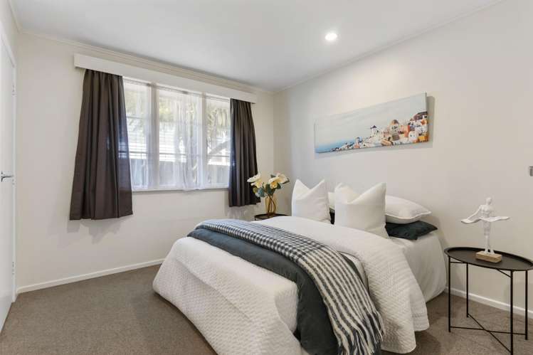15 Westall Road New Lynn_13