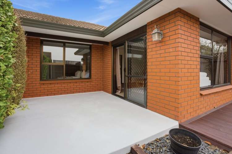 2/119 Reynolds Avenue_4