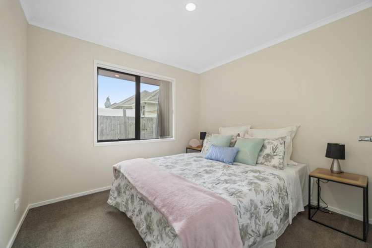 7 Puriri Crescent Hillcrest_13