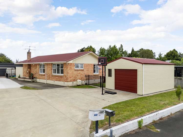 1/19 Greta Street Glenview_3