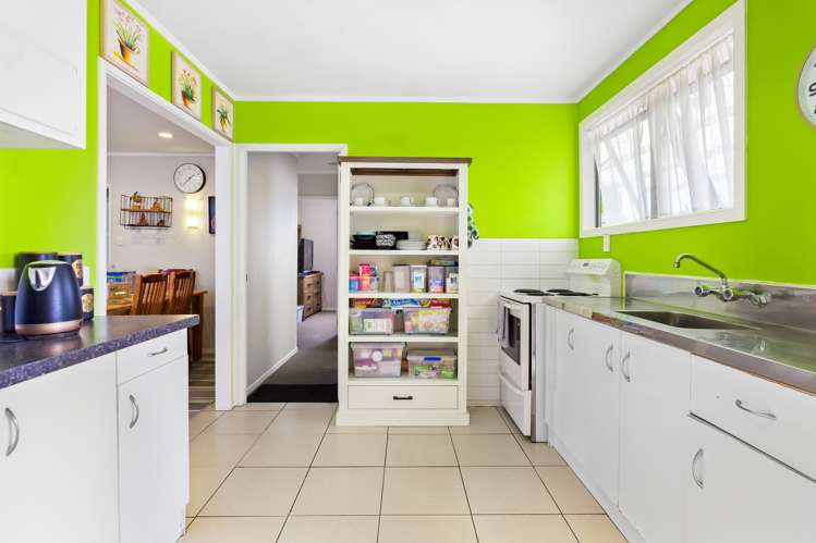 5 Frobisher Way Clendon Park_9