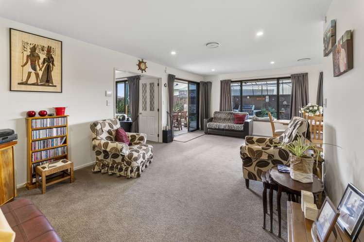 40 Tyree Drive Stoke_6