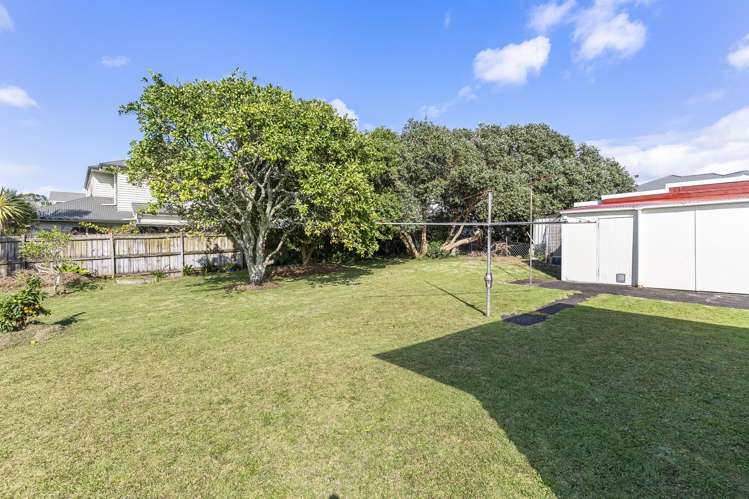 30 Louvain Avenue Mount Roskill_29