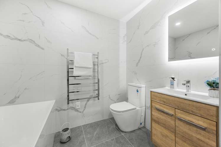 87 Bellfield Road Opaheke_15