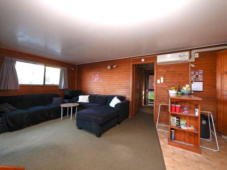 2/114 Harbour Tce North Dunedin_1