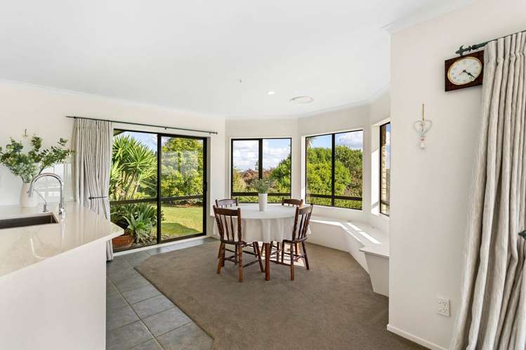 337 Macwhinney Drive Drury_8