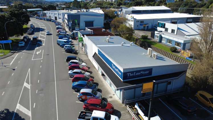 78 Main Road Tawa_1
