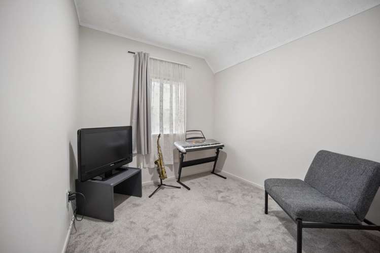 1/19A Gray Avenue Mangere East_14