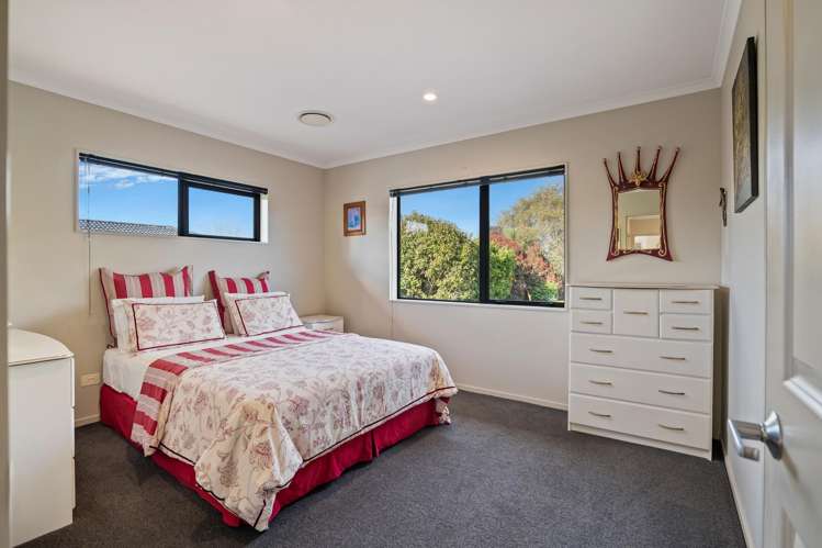36 Sunny Crescent Huapai_16
