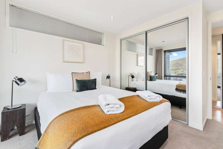 22 Goldrush Way Queenstown_4