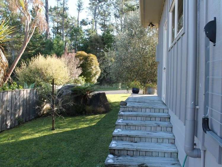 28 Hinemoa Terrace Tairua_20