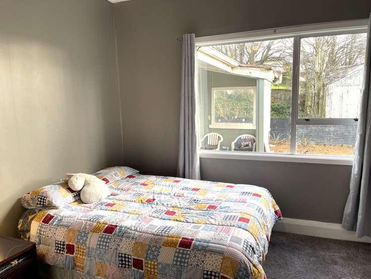 1 Allan Street Clinton and Surrounds_10