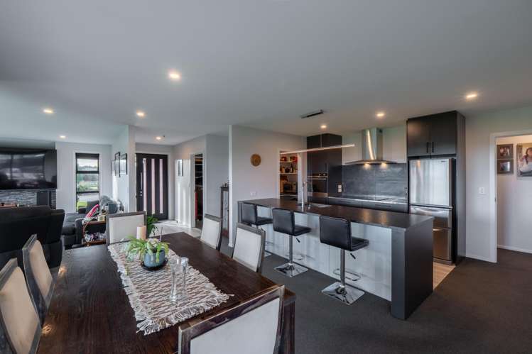 24 Chatham Rise Seaward Bush_4