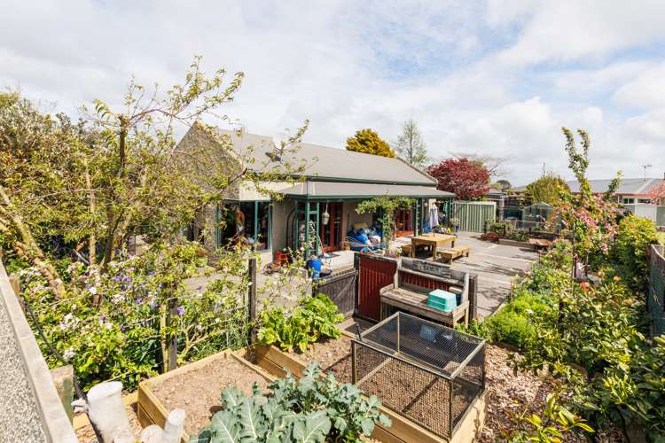 1 Strachan Way Highbury_24