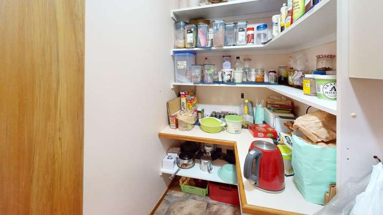 21 Jefferson Crescent 10929_9