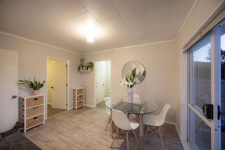 4 Emmerdale Mews Highbury_8