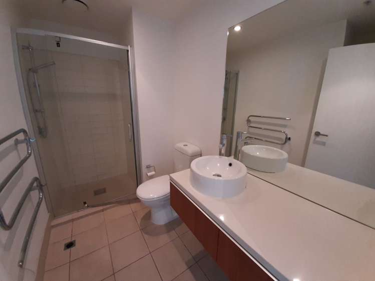315/4 Dockside Lane Auckland Central_8