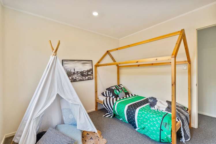 19 Surfside Lane Ruakaka_13