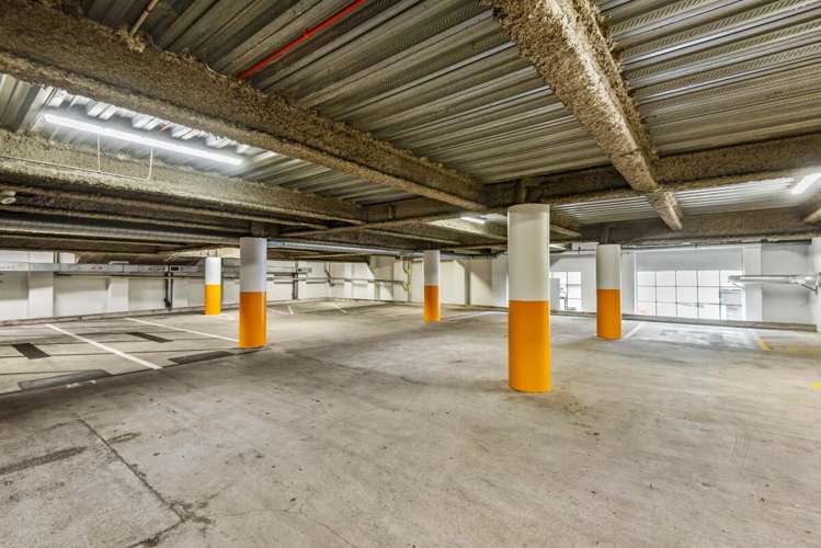 120 Mayoral Drive City Centre_4