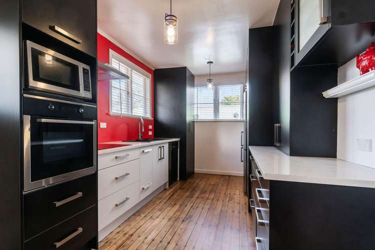 88 Taikata Road Te Atatu Peninsula_13