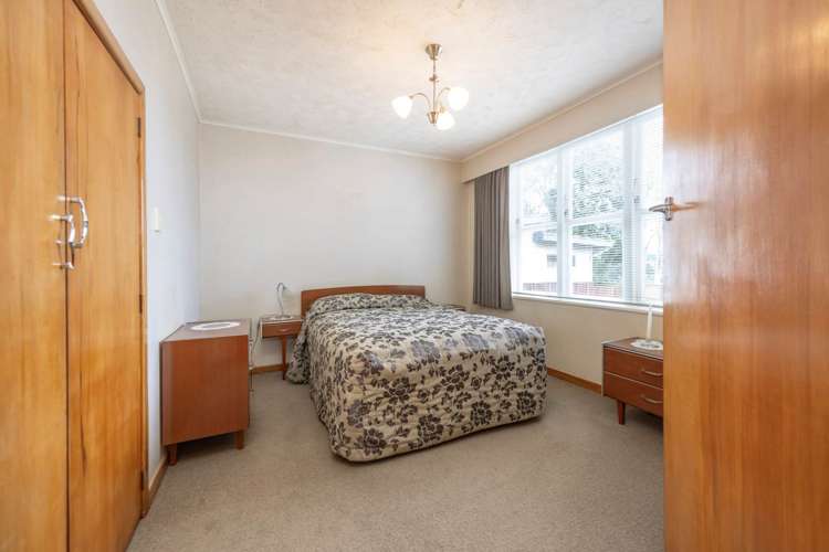 25 Margan Avenue New Lynn_18