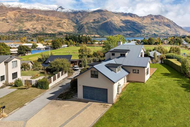 74 Kings Drive Wanaka_8