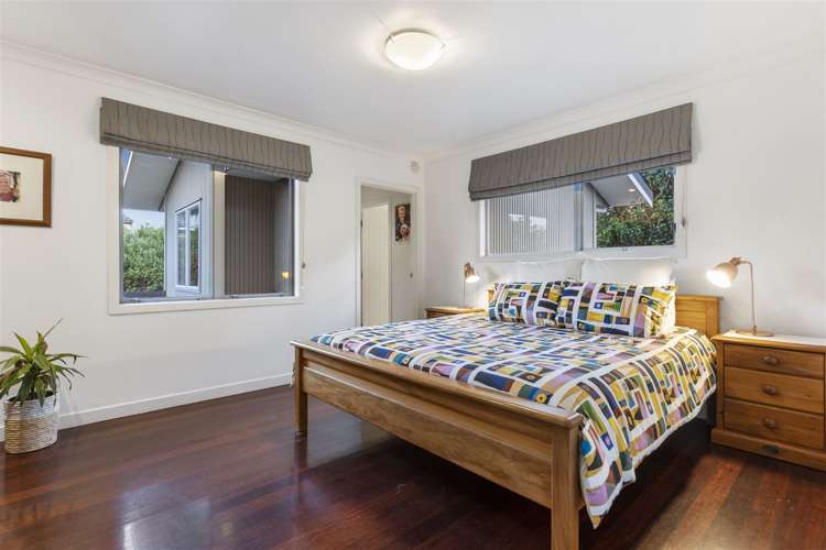 14 Theodora Place Mairangi Bay_14